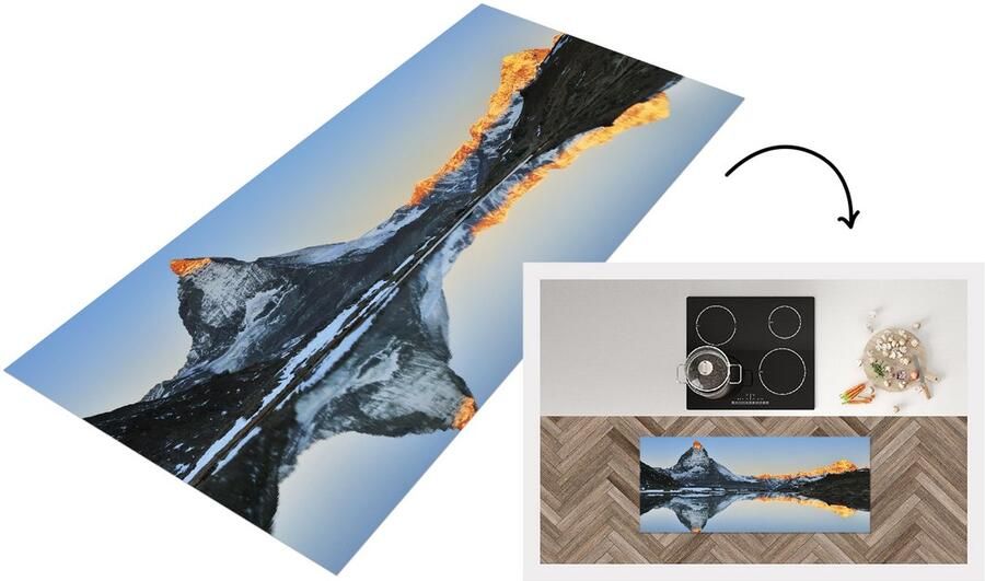 KitchenYeah Keukenloper Loper keuken Matterhorn weerspiegeld bij de Riffelsee bij zonsopgang in Zwitserland 120x50 cm Keukenloper vinyl