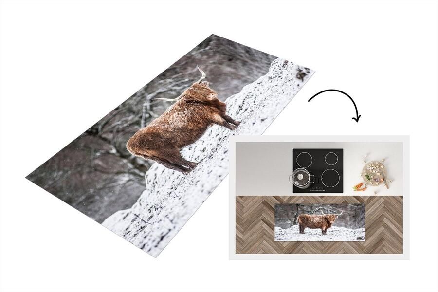 KitchenYeah Keukenloper Loper keuken Schotse Hooglander Boom Sneeuw 120x50 cm Keukenloper vinyl