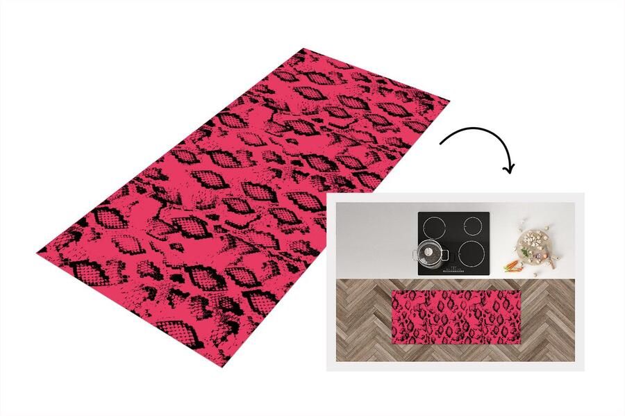 KitchenYeah Keukenloper Loper keuken Slangenprint Dierenprint Roze 120x50 cm Keukenloper vinyl