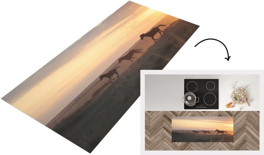 KitchenYeah Keukenloper Loper keuken Wilde paarden rennen in een grasveld 120x50 cm Keukenloper vinyl