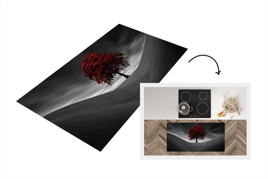 KitchenYeah Keukenloper Loper keuken Zwart-wit foto met een rode boom 120x60 cm Keukenloper vinyl