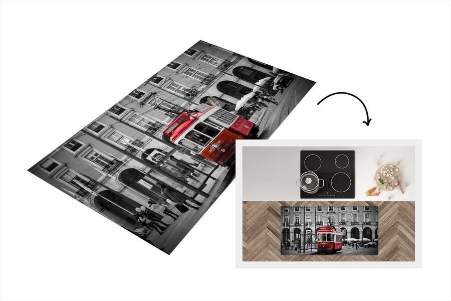 KitchenYeah Keukenloper Loper keuken Zwart-wit foto met een rode tram 120x60 cm Keukenloper vinyl
