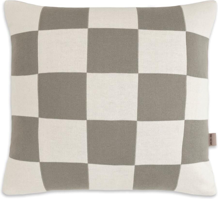 Knit Factory Caro Sierkussen Vierkant kussen woonkamer Bank kussen Decoratie kussen Modern Ecru Urban Green 50x50 cm Superzacht Geblokt Kussenhoes inclusief kussenvulling