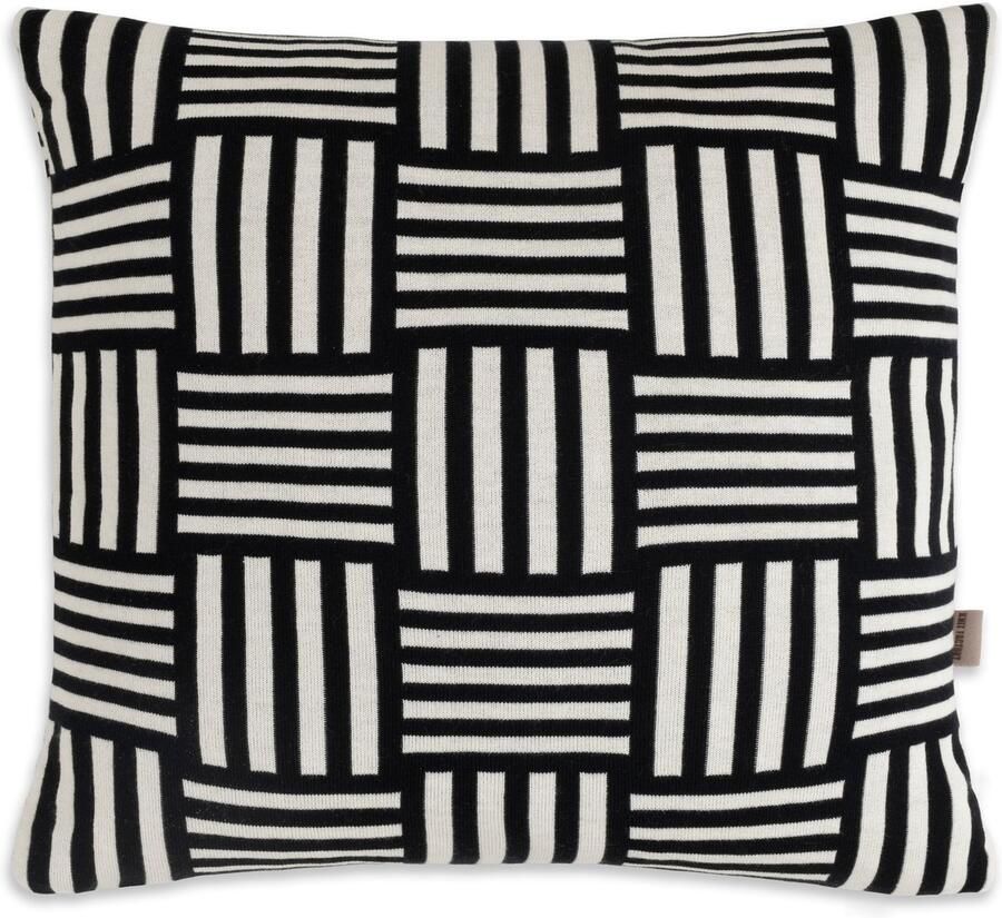 Knit Factory Dash Sierkussen Vierkant kussen woonkamer Bank kussen Decoratie kussen Modern Ecru Zwart 50x50 cm Superzacht Geblokt Gestreept Kussenhoes inclusief kussenvulling