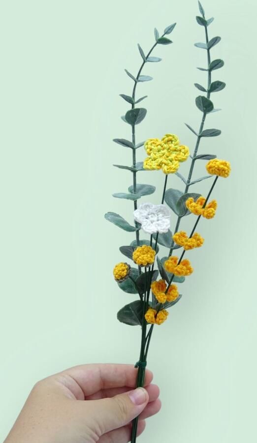 Knuffelsenzo Gehaakt boeket geel Bloemetje Spriet Madelief Duurzaam Kunstbloemen Bureau Tafelboeket Roos Decoratie Sfeer Inrichting Feest Cadeau Interieur