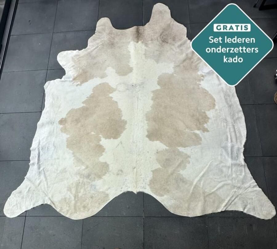 Koeienhuidkopen.nl GIGANTISCHE 280x260 cm! Lichtbruin gevlekte koeienhuid vloerkleed ENORM koeienkleed tapijt beige bont koeienvel groot Bont zandkleur XXXL dierenhuid dierenvel bruin koehuid tapijt - Foto 2