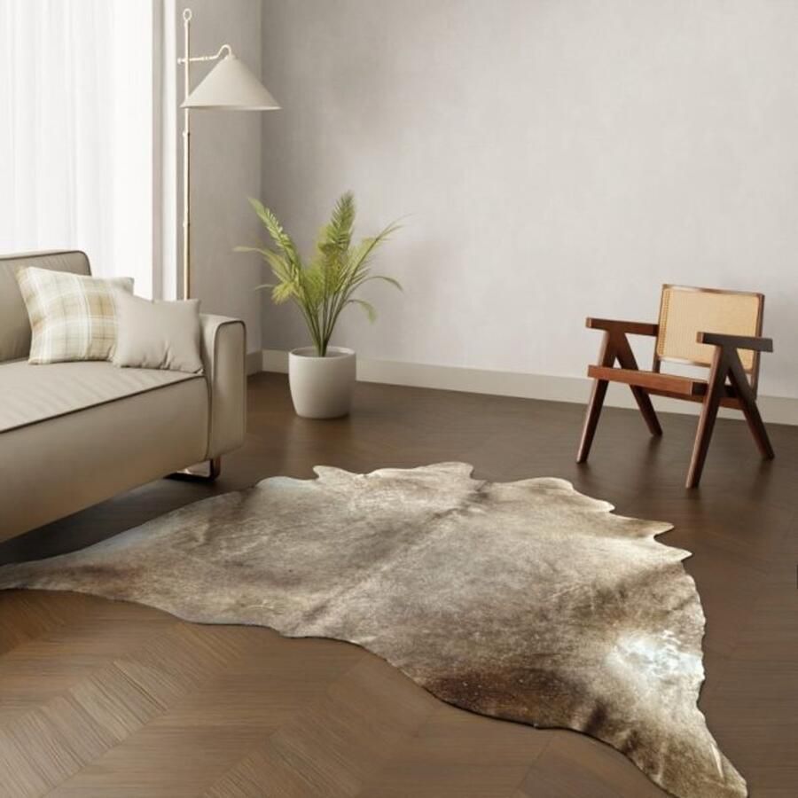 Koeienhuidkopen.nl XL donkere taupe koeienhuid vloerkleed Koeienkleed tapijt taupe donkerbruin koeienvel groot toop dierenhuid dierenvel donkerbruin koehuid tapijt