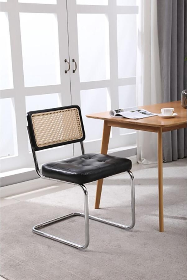 KOMHTOM Eetkamerstoel Set van 2 Gestoffeerde Getufte Kunstleren Accentstoelen Rotan Armloze Mesh Rug met Metalen Poten Zwart