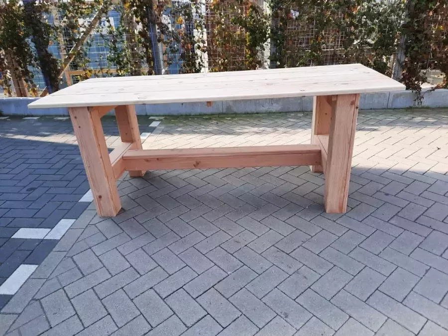 KSM-Steigerhout Tafel Massief van Douglas hout 76x140cm Douglas tuintafel Eettafel van hout met robuuste blokpoten Robuuste tafel voor binnen en buiten 4 persoons