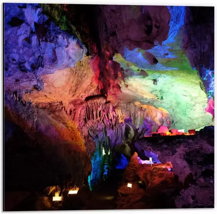 KuijsFotoprint Dibond Grotten met Gekleurde Lampen 50x50cm Foto op Aluminium (Met Ophangsysteem)