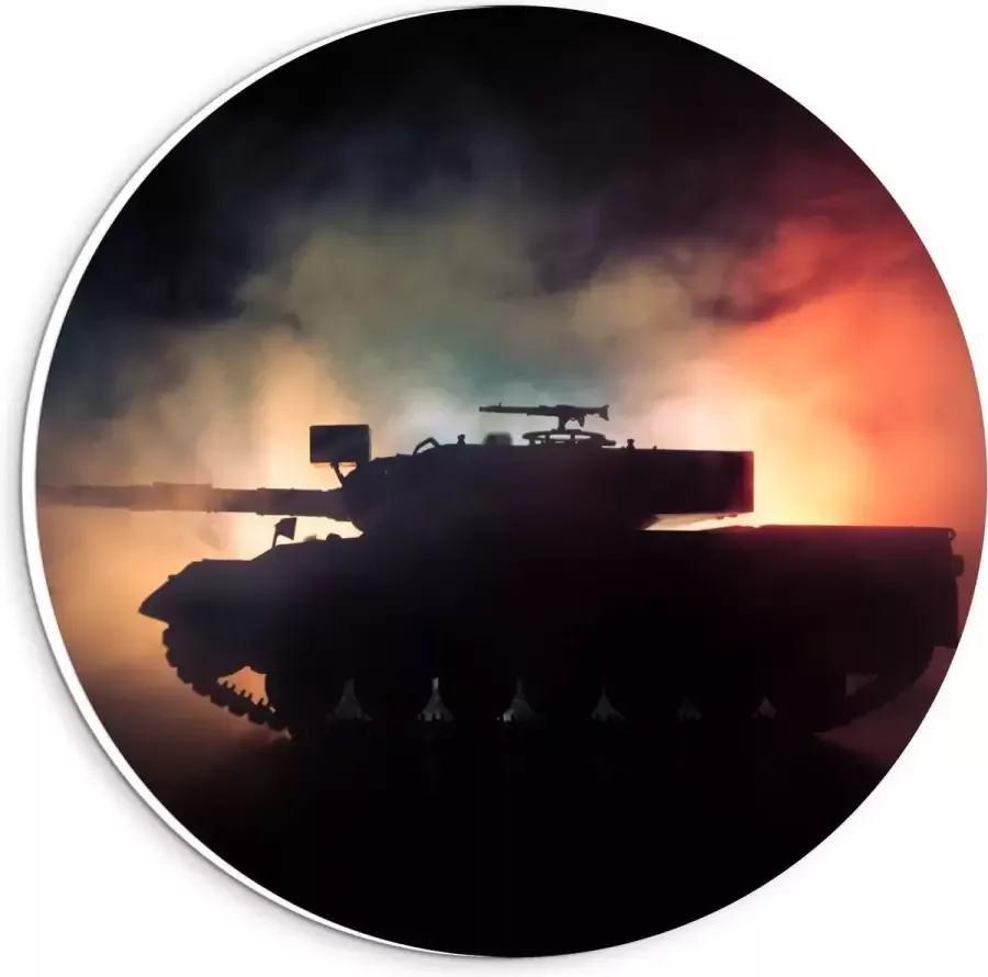 KuijsFotoprint Forex Wandcirkel Silhouet van Tank tegen Lampen en Rook 20x20cm Foto op Wandcirkel (met ophangsysteem)