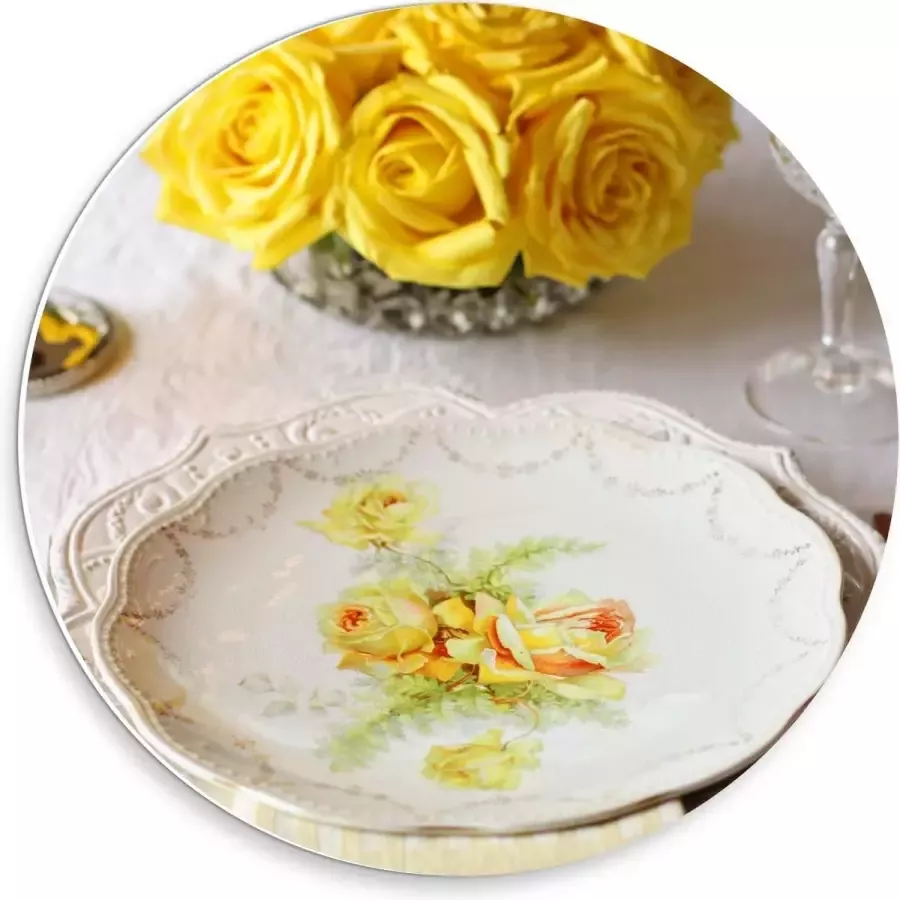 KuijsFotoprint Forex Wandcirkel Tafel Gedekt met Gele Bloemen 30x30cm Foto op Wandcirkel (met ophangsysteem)