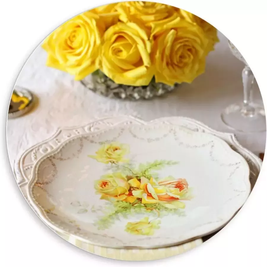 KuijsFotoprint Forex Wandcirkel Tafel Gedekt met Gele Bloemen 80x80cm Foto op Wandcirkel (met ophangsysteem)