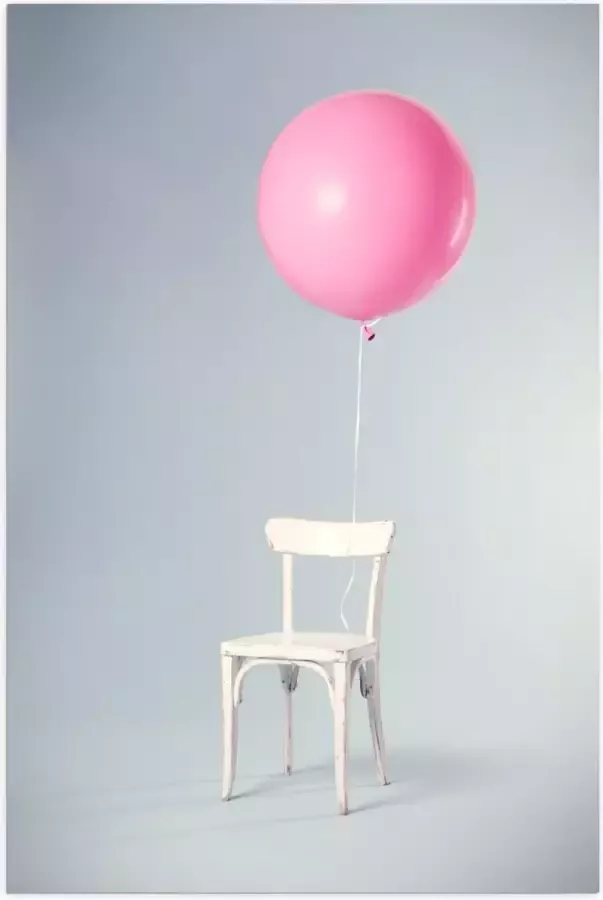 KuijsFotoprint Poster – Witte Stoel met Grote Roze Ballon 100x150cm Foto op Posterpapier