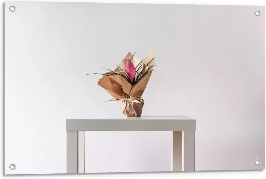 KuijsFotoprint Tuinposter – Bloemboeket op Witte Tafel 90x60cm Foto op Tuinposter (wanddecoratie voor buiten en binnen)