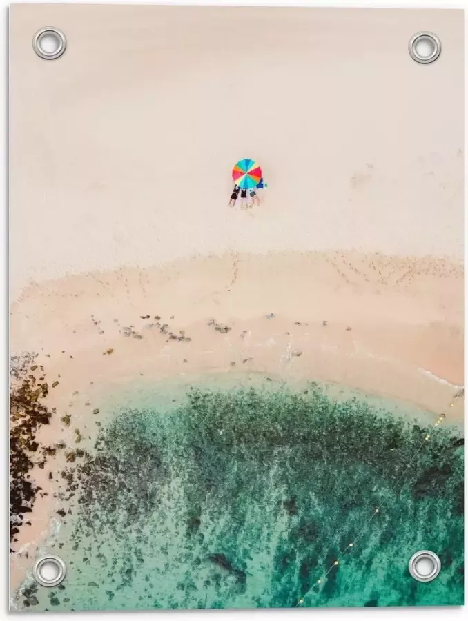 KuijsFotoprint Tuinposter – Gekleurde Parasol op het Strand 30x40cm Foto op Tuinposter (wanddecoratie voor buiten en binnen)