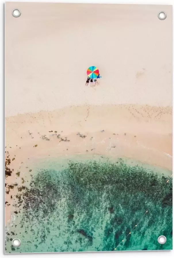 KuijsFotoprint Tuinposter – Gekleurde Parasol op het Strand 40x60cm Foto op Tuinposter (wanddecoratie voor buiten en binnen)