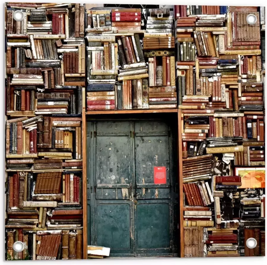 KuijsFotoprint Tuinposter – Overvolle Boekenkast met Deur in het Midden 50x50cm Foto op Tuinposter (wanddecoratie voor buiten en binnen)