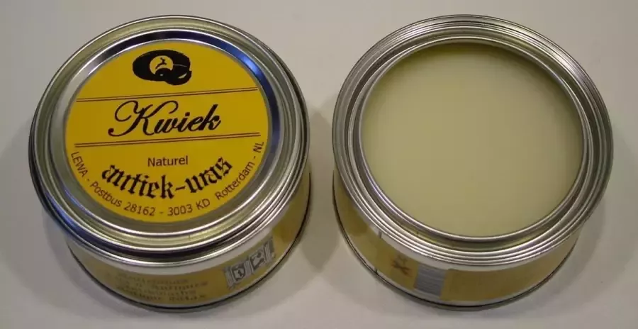 Kwiek antiekwas NATUREL de echte onderhoudswas volgens oudhollands recept 375 ml makkelijk in gebruik meubel antiek meubelwas bijenwas boenwas terpentijnwas De Enige Echte was