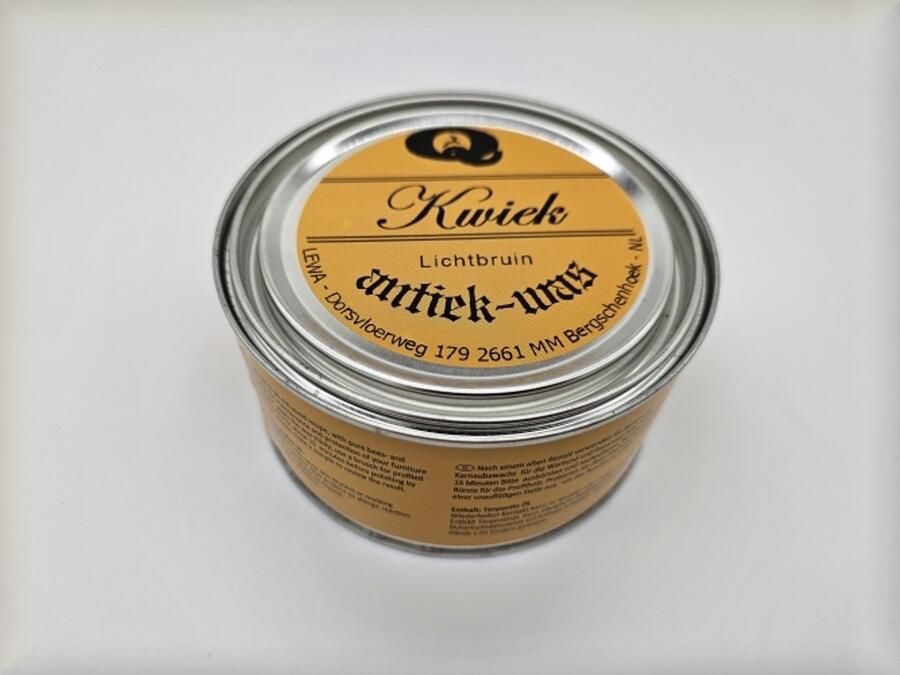 Kwiek antiekwas LICHTBRUIN de echte onderhoudswas volgens oudhollands recept 375 ml makkelijk in gebruik meubel antiek meubelwas bijenwas boenwas terpentijnwas kleur licht bruin De Enige Echte was