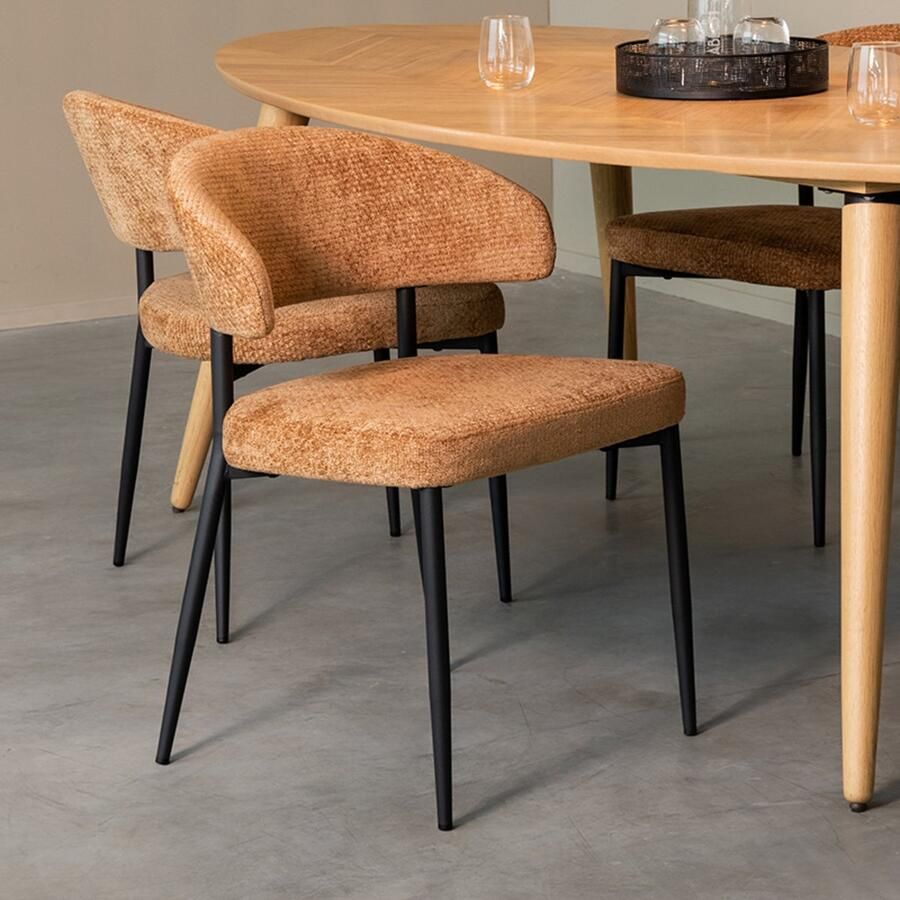 LABEL51 Bliss Eetkamerstoel Bruin Velvet Black Frame Stoel Normale eetkamerstoel Met Armleuning