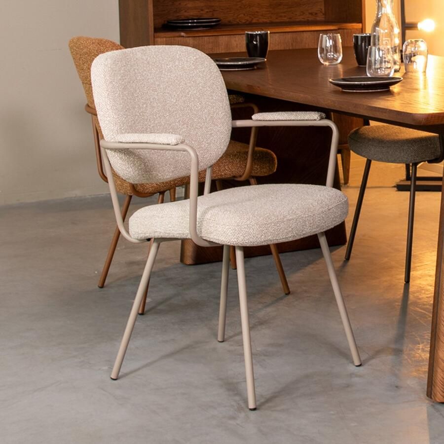 LABEL51 I_Lausanne Eetkamerstoel NATUREL Royal Stof Taupe Metalen Frame Stoel Normale eetkamerstoel Met Armleuning