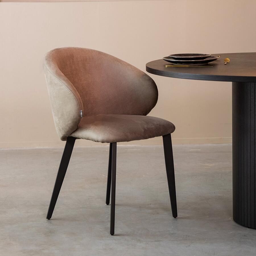 LABEL51 Logan Eetkamerstoel Bruin Stof Black Frame Stoel Normale eetkamerstoel Met Armleuning