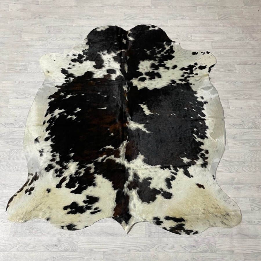 Lederstore Koeienhuid zwart bruin wit tricolor Normandier 210x180cm M L