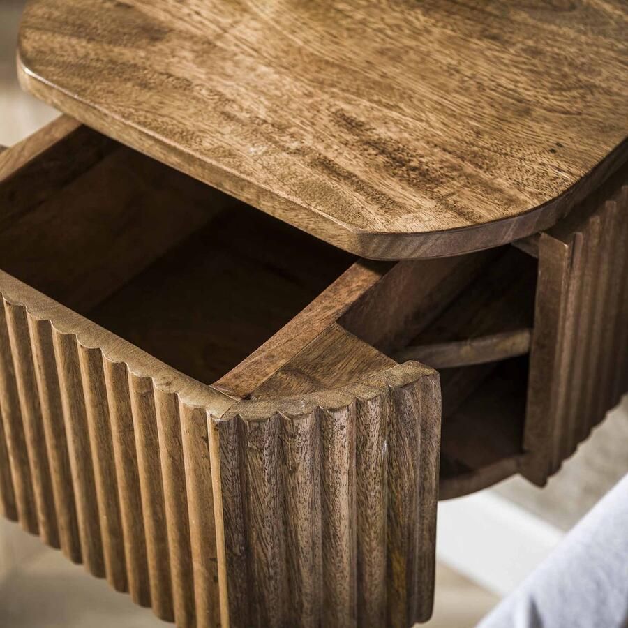 LifestyleFurn Zwevend Nachtkastje Sharmila XS Mangohout Met 1 lade Massief mango zandkleur
