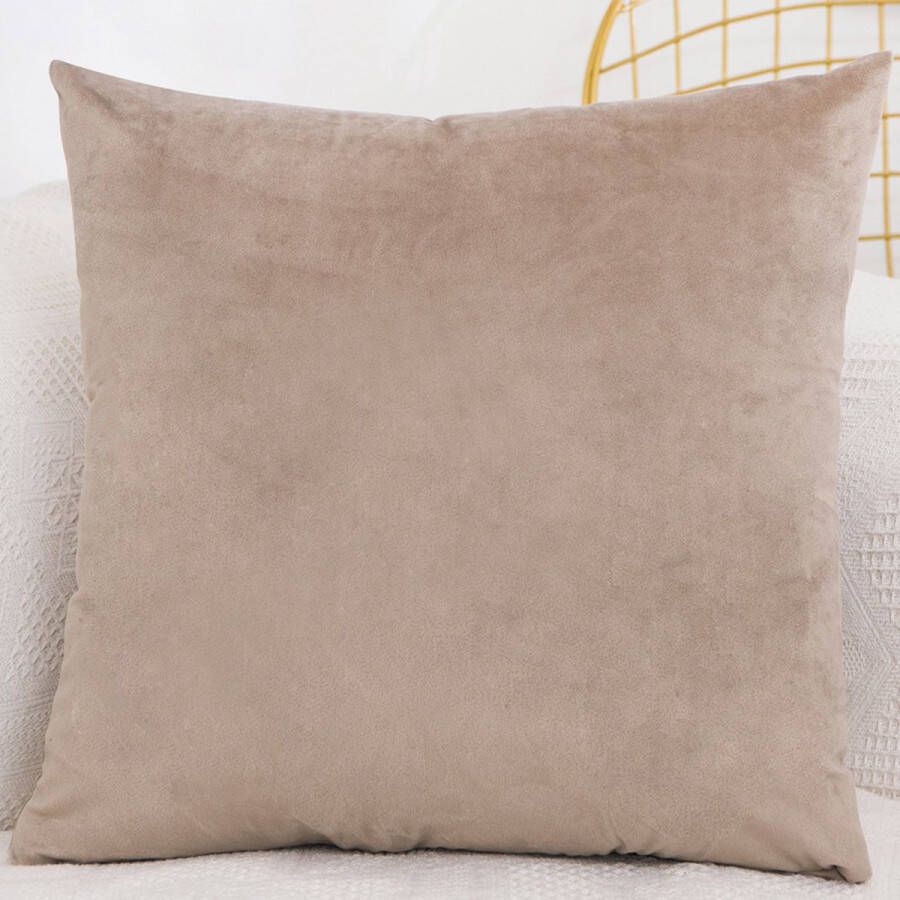 LiveOnce interieur kussen Bari Licht Bruin Hoge Kwaliteit Effen Vierkant Sierkussen voor Bank of Bed Heldere Kleur Kussentjes 45x45cm velours 640gr