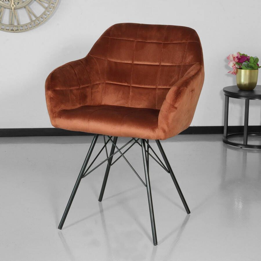 Lizzely Garden & Living Eetkamerstoel met armleuning Lola bruin velvet eetstoel