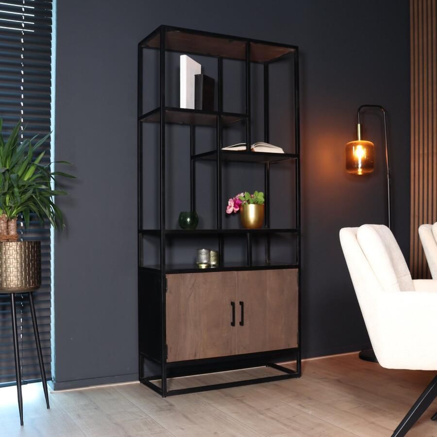 Lizzely Garden & Living Boekenkast mangohout Sidney walnoot bruin kast industrieel duurzaam massief hout mango wandkast