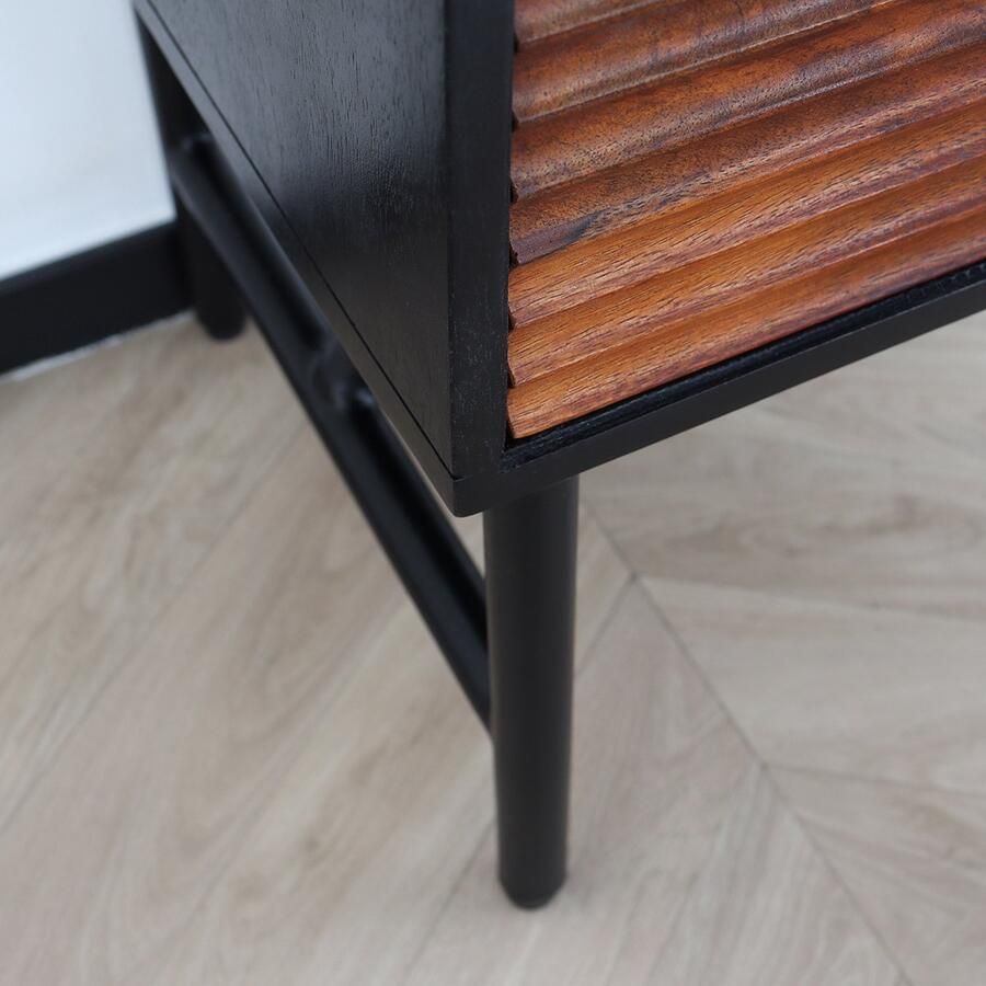 Lizzely Garden & Living Nachtkastje industrieel duurzaam mangohout bijzettafel Avelyn zwart bruin mango side table - Foto 3