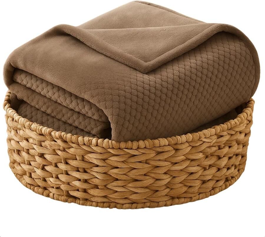 Lomera Fleece Deken 130X170 CM Taupe Kleur Polyester Fleece Wasbaar Op 30 Graden Voor Koude Dagen Op De Bank Op Bed Behaaglijk Warm Zachte Deken Comfortabele Plaid Warme Plaid Bank Deken Bed Deken Fleece Plaid