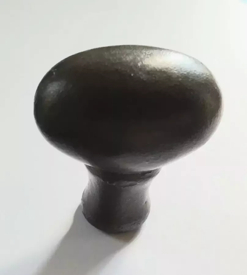 Loods84 Zwarte grijze smeedijzeren ovale knop 45 mm