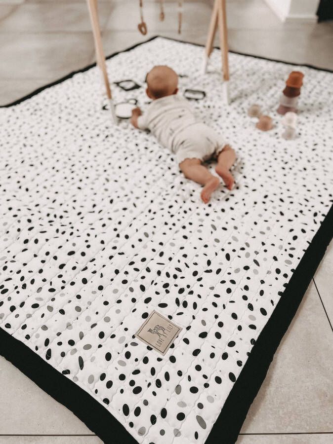 Love by Lily .com Love by Lily groot speelkleed Pebbles City size 150x120cm