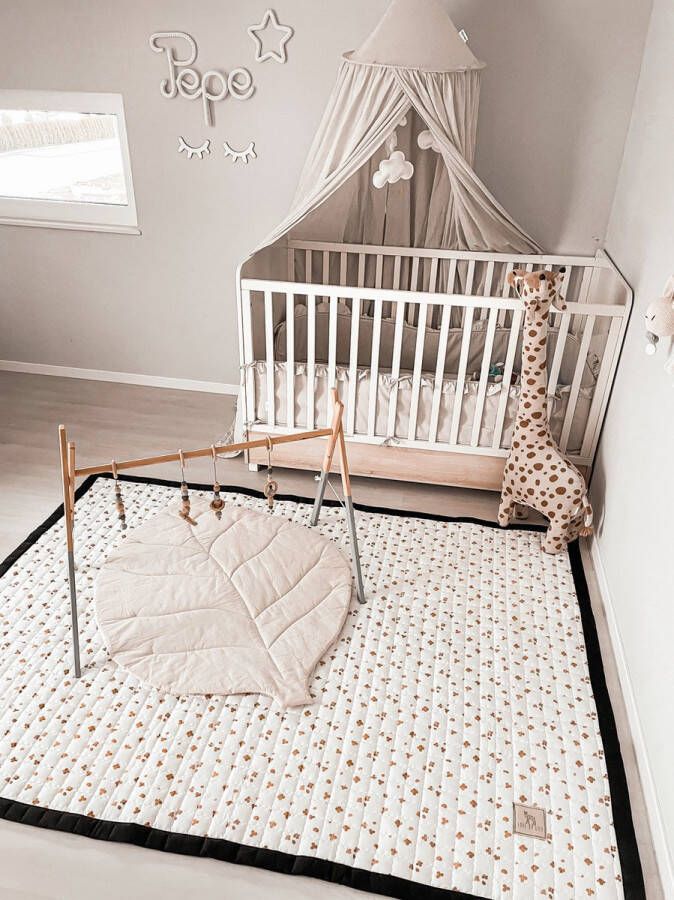 Love by Lily .com Love by Lily Vloerkleed kinderkamer zacht speelkleed Caramel Clovers 200x150