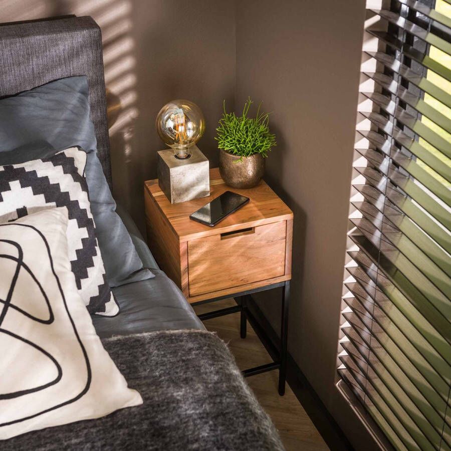 Luce home Nachtkastje xs Flat 1 lade massief acacia naturel 30x30x60 cm compact & stijlvol slaapkamer ruimtebesparend design