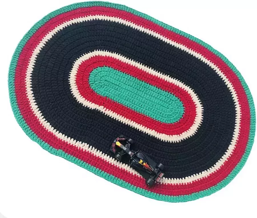 Luna-leena duurzame racebaan placemat (L54x38cm) voor kinderen van bio katoen hand gehaakt in Nepal formule 1 vloerkleed f1 2022 kinder kado cadeau tafeldecoratie kinderkamer racing rug