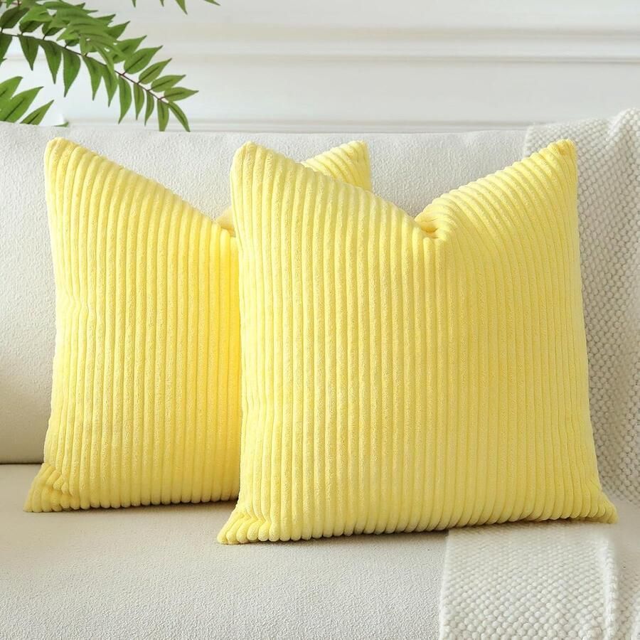 Luvetrex Kussenhoezen Corduroy Decoratief voor Bank Bank Woonkamer 45 x 45 cm Geel Set van 2