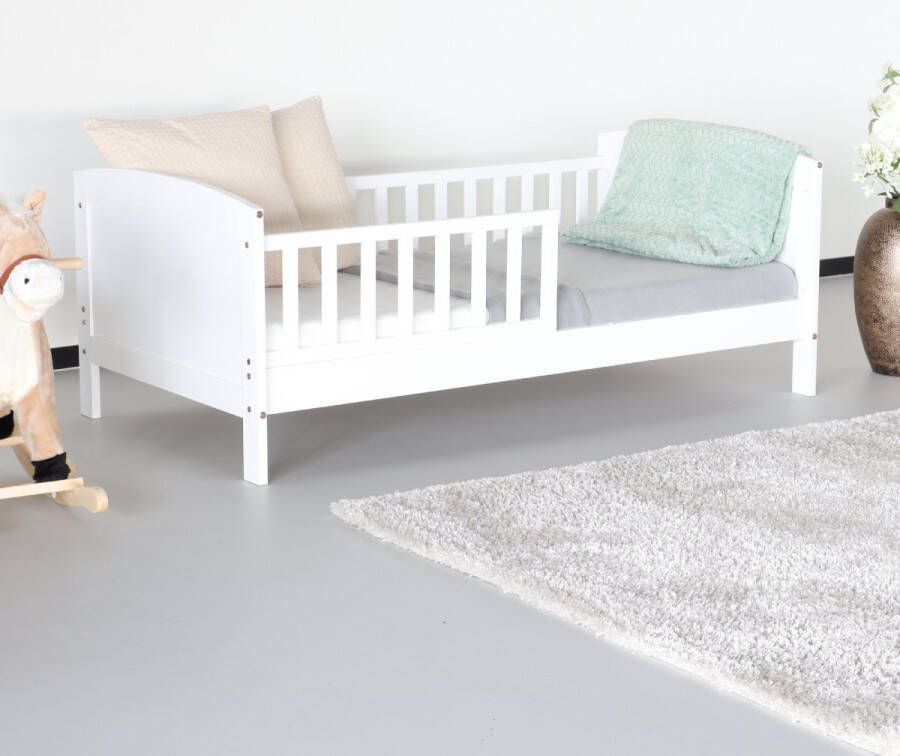 Luxurybrand Peuterbed wit hout 140x70cm Milene inclusief lattenbodem kinderbed