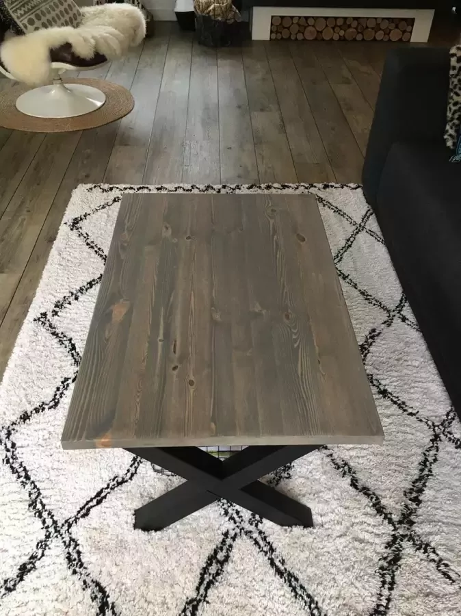 M2-meubels Industriële massief steigerhouten salontafel Kleur Grijs| X-onderstel mat zwart
