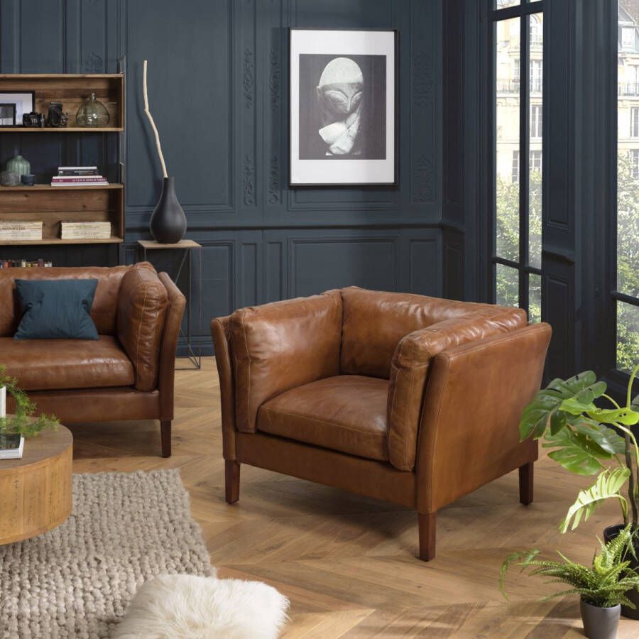 Macabane GASTON Vintage fauteuil in bruin leer 108x84x78cm