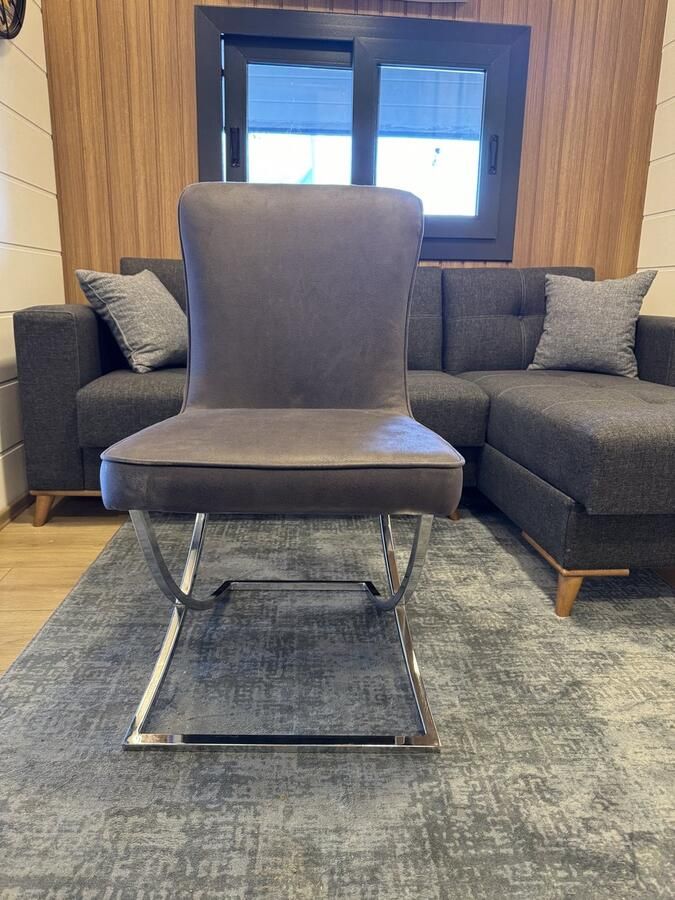 MatexBedding 6x Eetkamer stoel Amor kunstleer bruin grijs tijdloos design gouden haak op rug uniek metalen frame poot