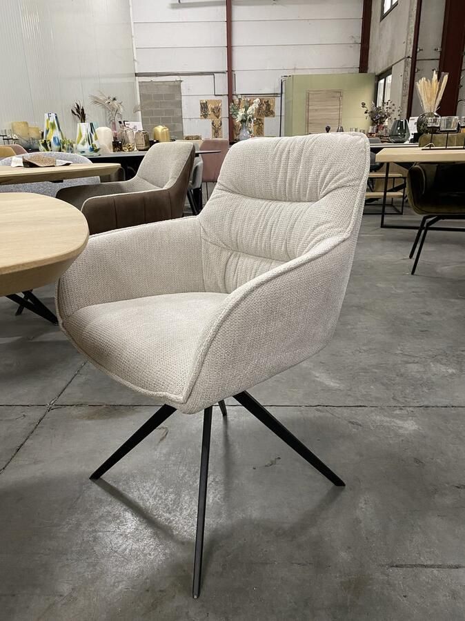 Medal kuipstoel Coma luxe uitvoering design modern confortabel draaibaar