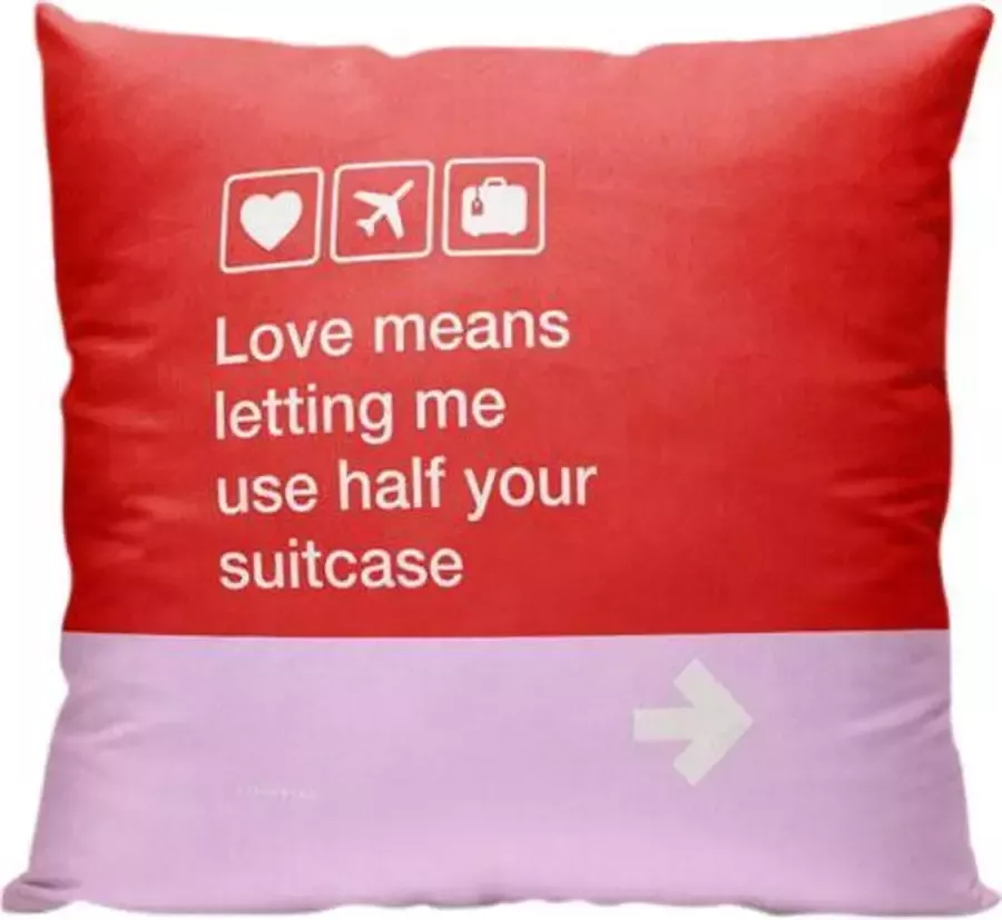 Meenemen Op Reis Love Means Letting Me Use Half Your Suitcase Sierkussen Reis Quote 40 x 40 cm Reizen Vakantie Reisliefhebbers Reizigers Voor op de bank bed