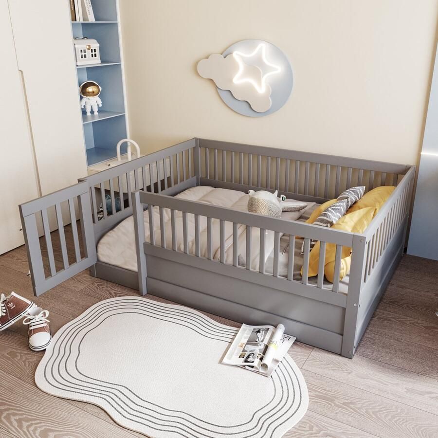 Merax Kinderbed 140 x 200 cm houten bedframe met leuning en deur grijs zonder matras