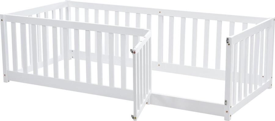 Merax Kinderbed 90x200 cm Wit Houten Bedframe met Lage Instap Hekje en Deurtje Veilig en Stijlvol Ontwerp