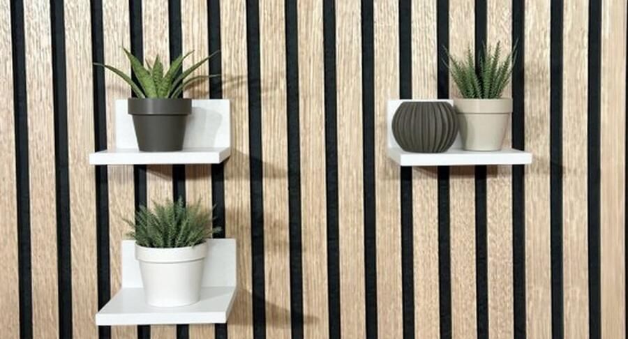 Merkloos Akupanel Wandplankje Wit – 1 stuk Model A – 131×121×59 mm – Gerecycled Polymeer – Akupanel Accessoires Akupanel Accesoires – Akoestische Panelen – Akoestisch Paneel – Akoestische Wand – Akoestische Wanddecoratie – Akoestische Panelen Wit