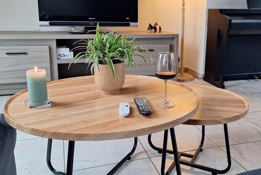 'merkloos' Set 2 salontafels hout rond stalen onderstel Ø60 Ø80